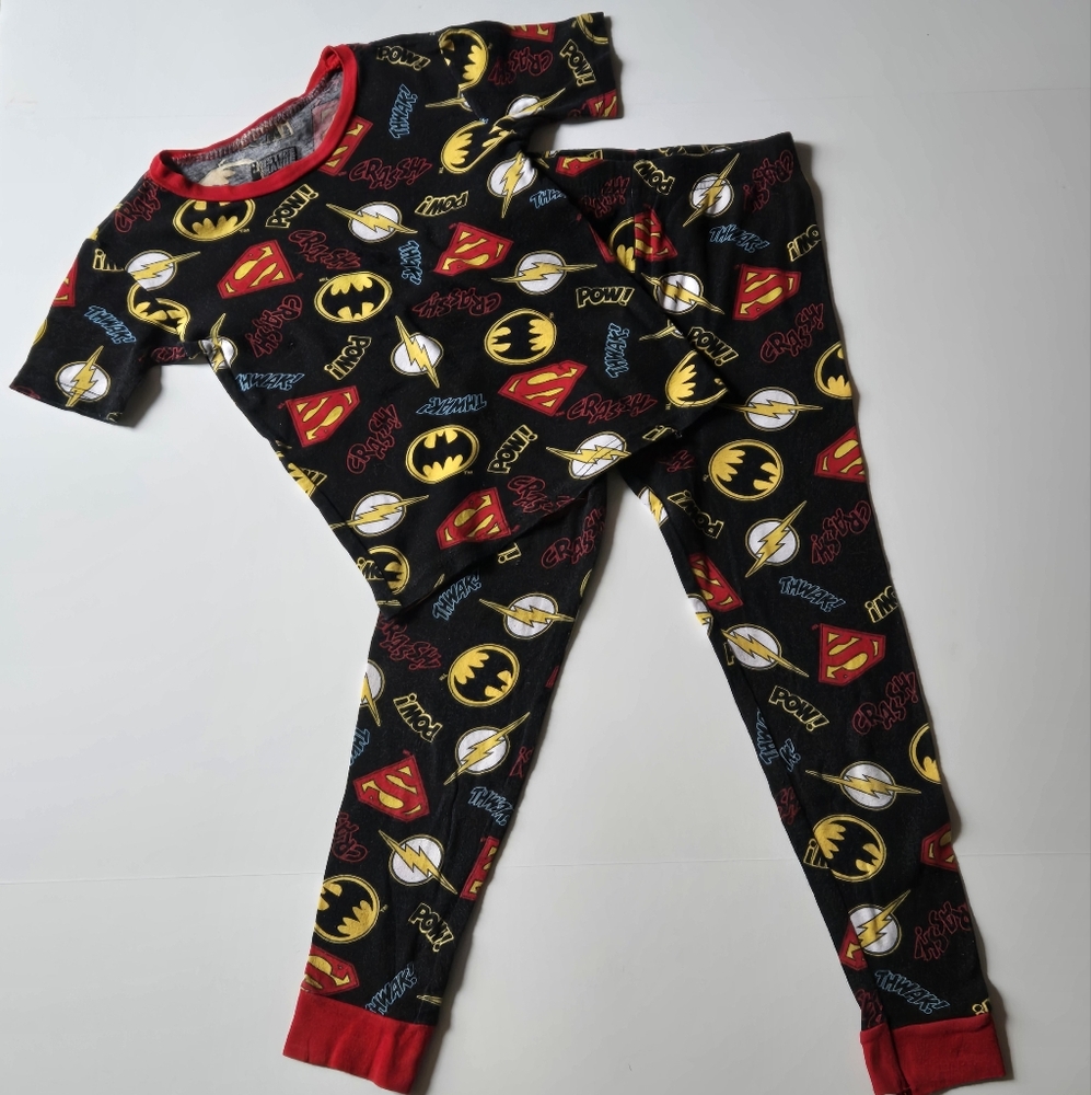 Justice League/Superhero Themed Pajama Set/Size‎ 8
